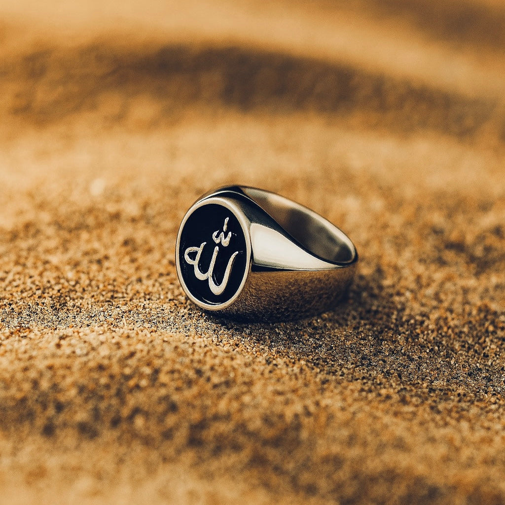 black stainless steel Islamic ring engraved with For Allah in arabic calligraphy - Mutawakkil Collection